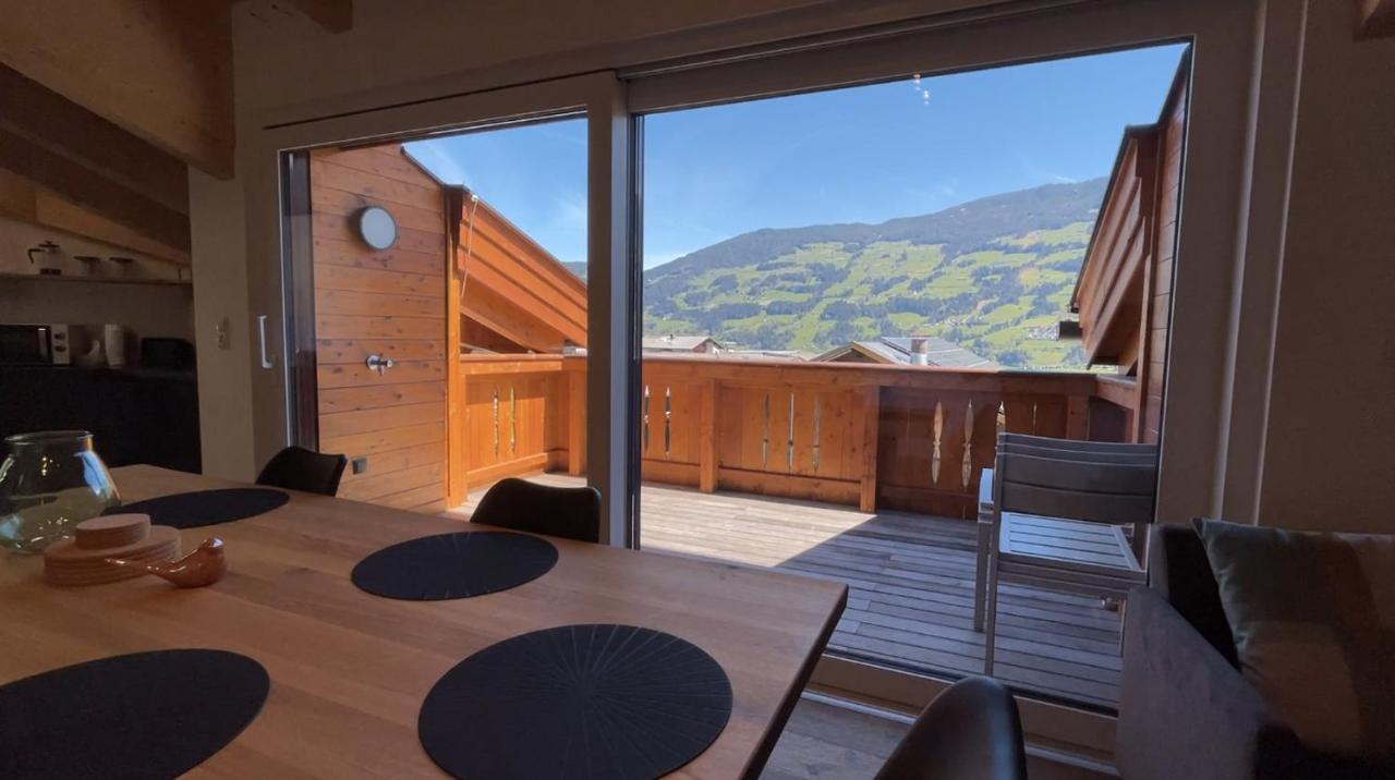 Mountain Penthouse Top 8 & 9 Fuegen Exterior photo